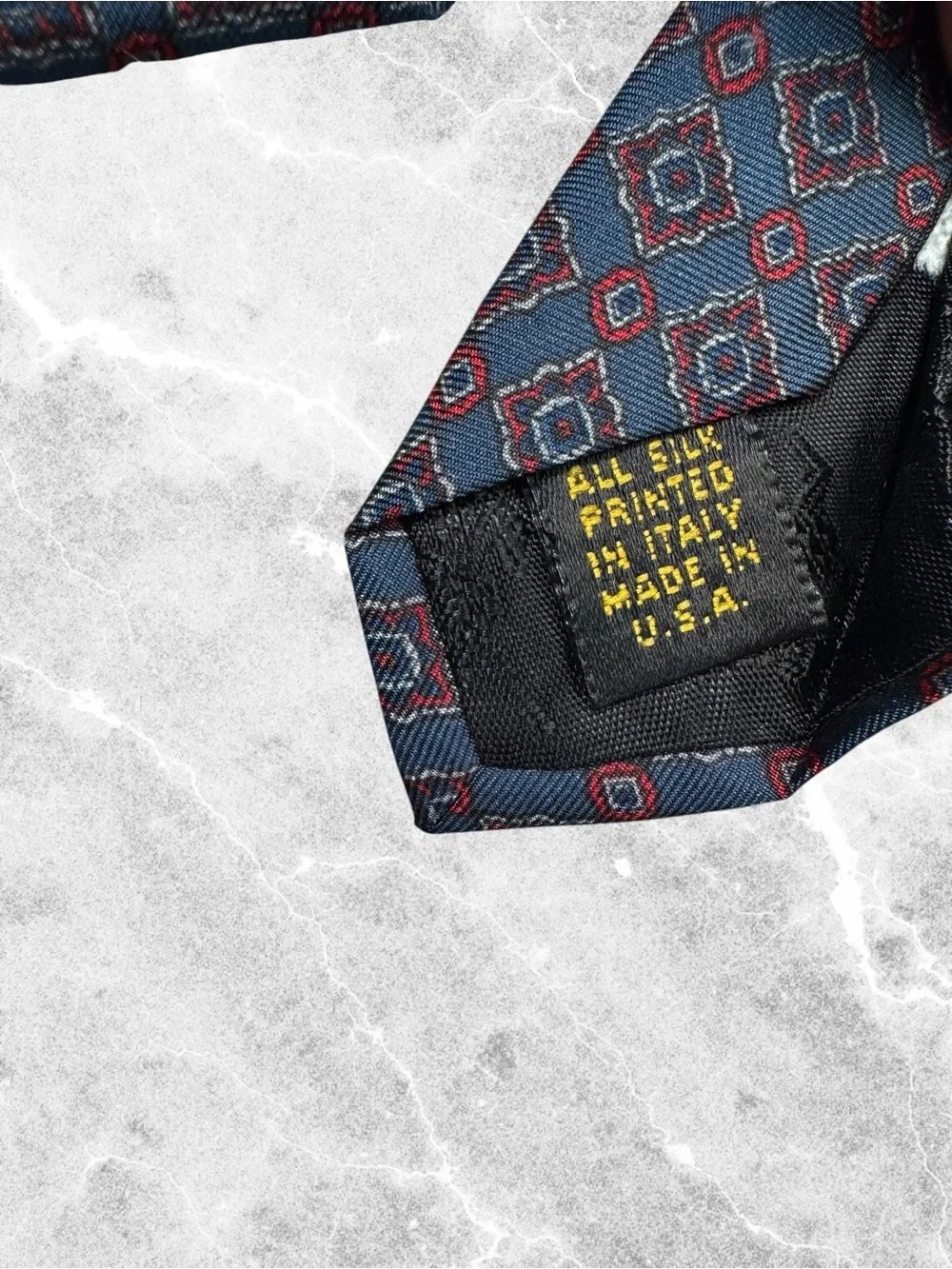 Vintage Hart Schaffner Marx 100% Silk Tie
